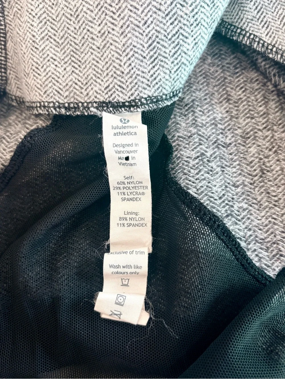 Lululemon Define Jacket Herringbone Grey Black Size 6 Full Zip Fitted EUC